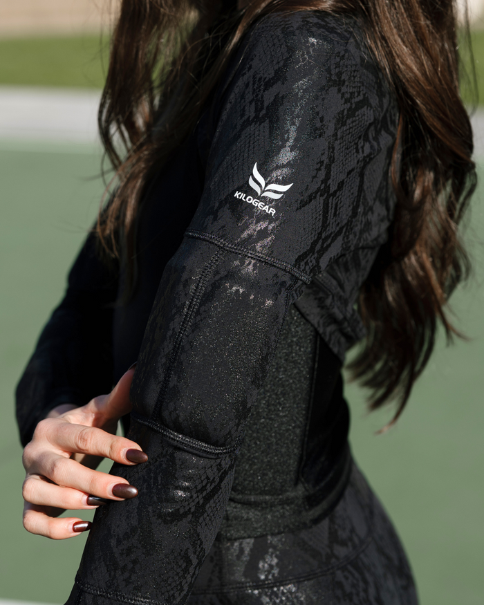 AURA EDGE LONG SHRUG